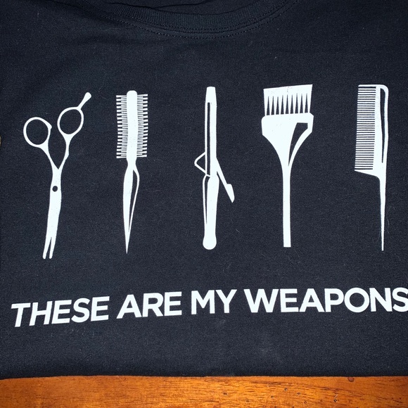 “THESE ARE MY WEAPONS” T-Shirt - Picture 1 of 3